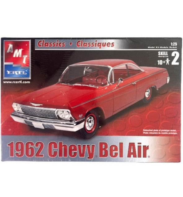 AMT / ERTL: Classics - 1962 Chevy Bel Air #31926 - 1:25 Scale Model
