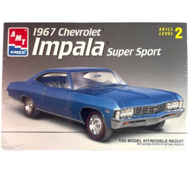 AMT / ERTL: 1967 Chevrolet Impala Super Sport - 1:25 Scale Model
