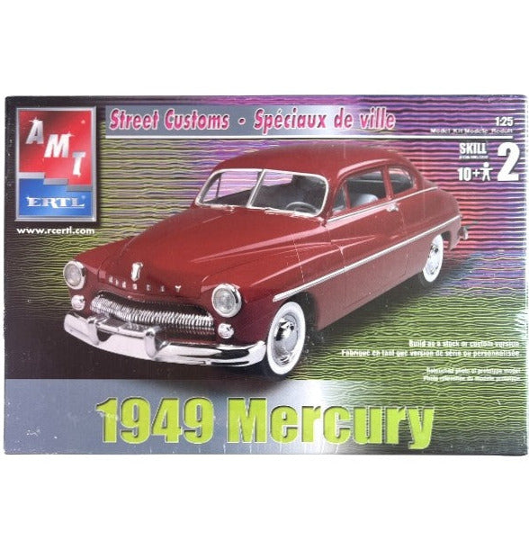 AMT / ERTL: Street Customs - 1949 Mercury #31762 - 1:25 Scale Model