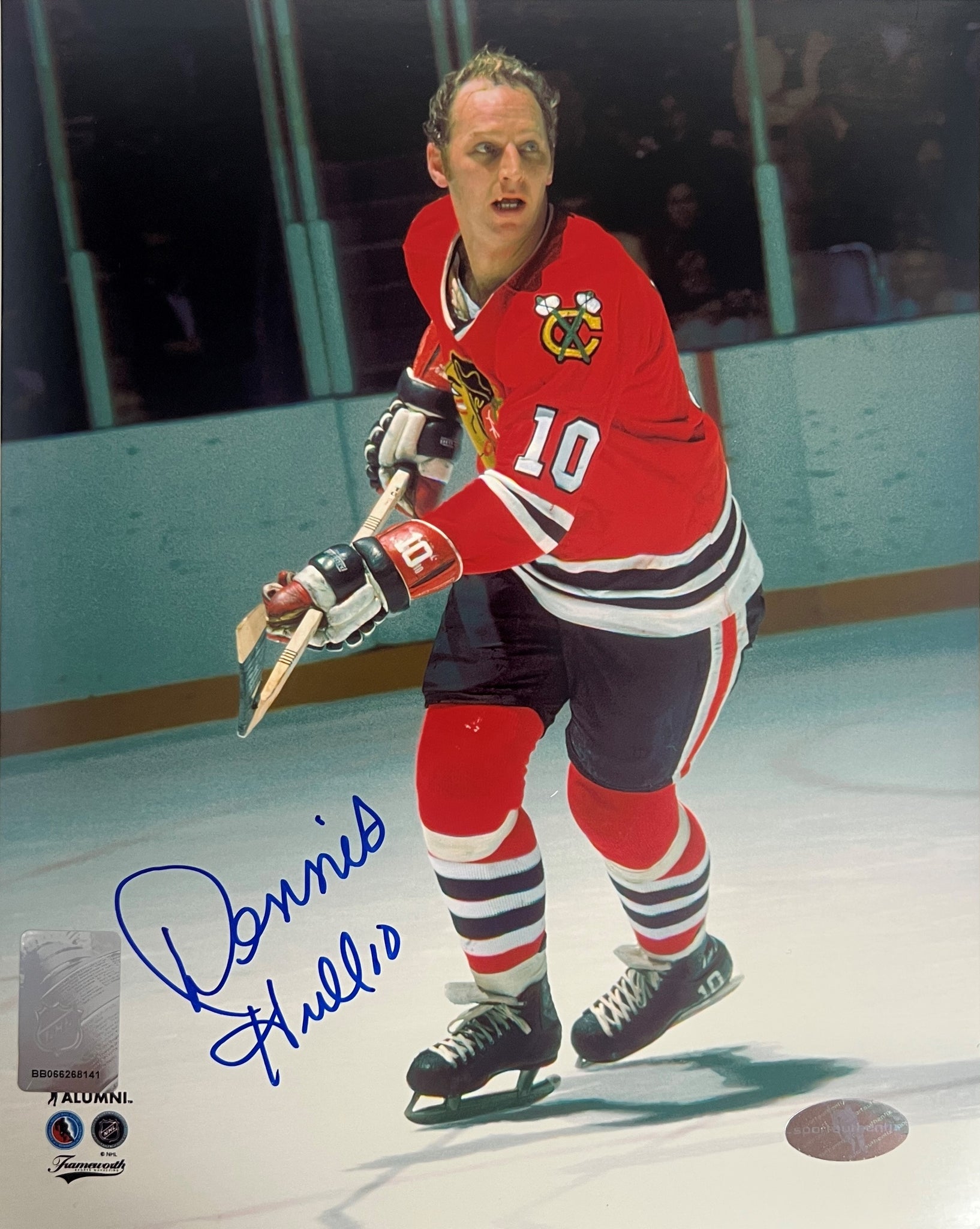 Dennis Hull ~ Chicago Blackhawks Autographed 8x10 Photo