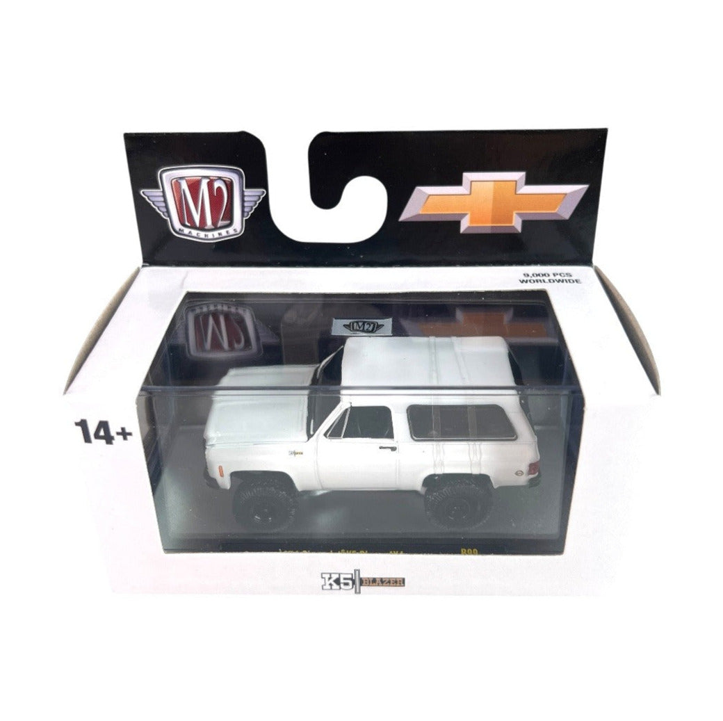 M2 Machines: 1974 Chevrolet K5 Blazer 4X4 - 1:64 Scale